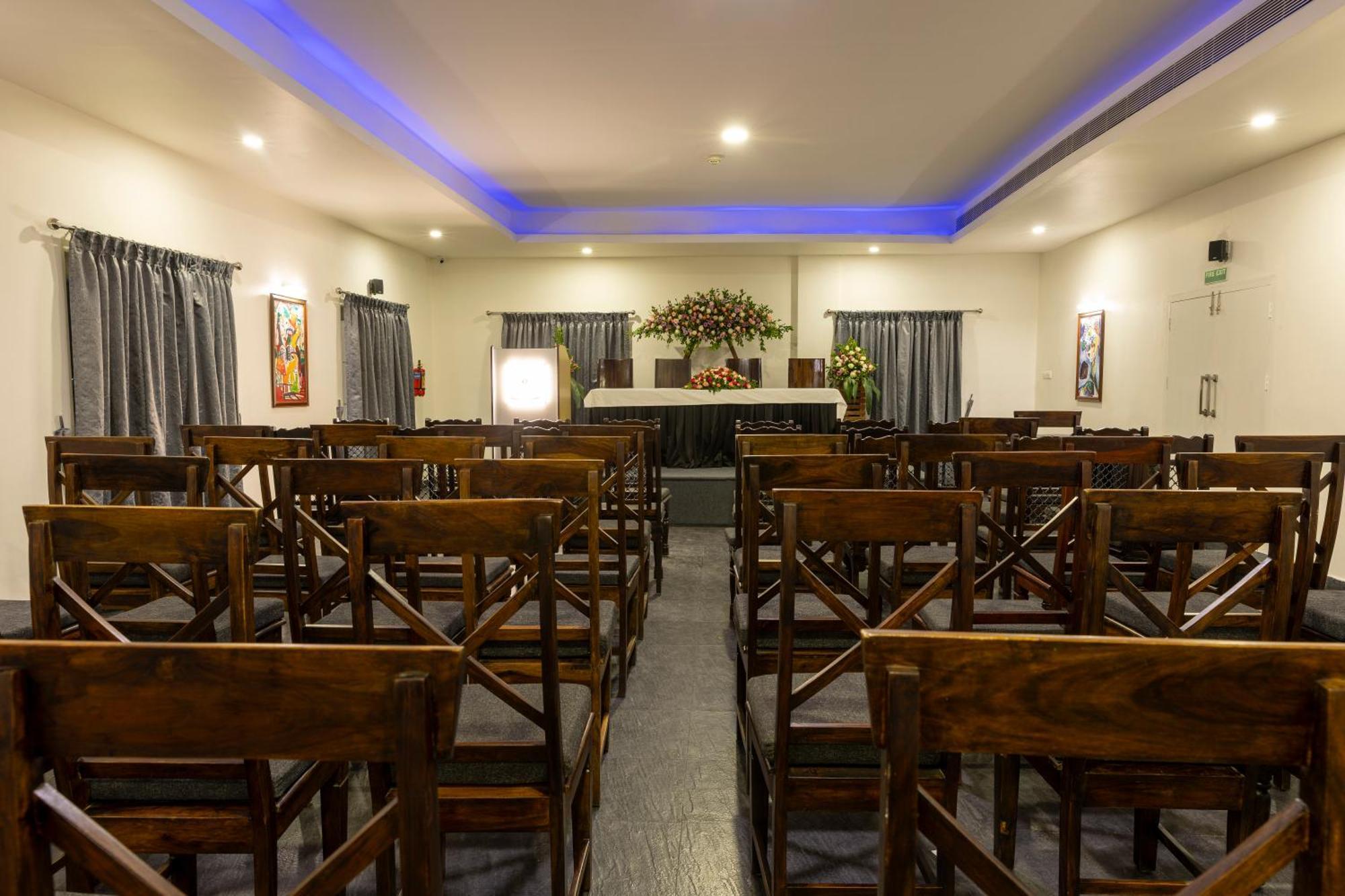 Hotel Narendra Central Muvattupuzha Extérieur photo